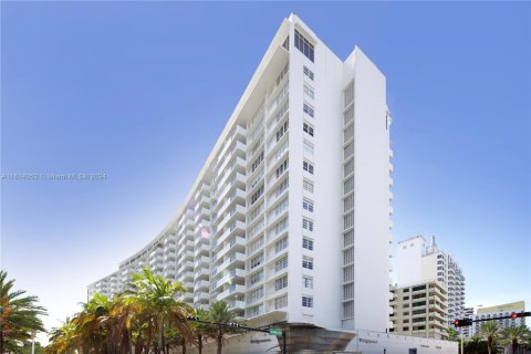 Copropriété à vendre à Miami Beach, Floride: 51.1 m2 № 1235759 - photo 16