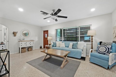 Casa en venta en Sarasota, Florida, 2 dormitorios, 105.72 m2 № 1357947 - foto 8