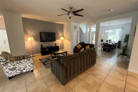 Casa en venta en Davenport, Florida, 5 dormitorios, 318.38 m2 № 1357899 - foto 16