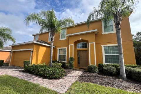 Casa en venta en Davenport, Florida, 5 dormitorios, 318.38 m2 № 1357899 - foto 1