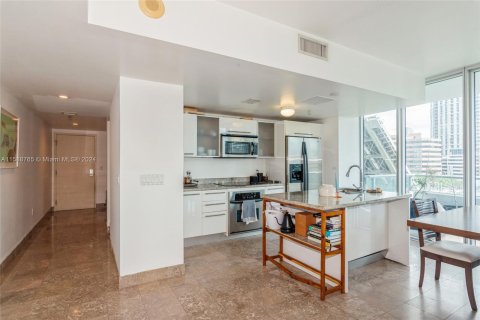 Condo in Miami, Florida, 2 bedrooms  № 1177780 - photo 4