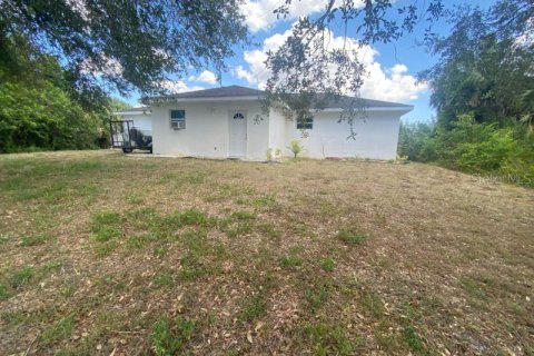 House in North Port, Florida 3 bedrooms, 127.46 sq.m. № 1408142 - photo 20