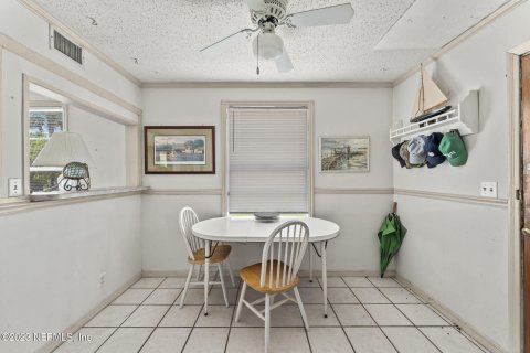 Duplex in Jacksonville Beach, Florida 4 bedrooms, 169.45 sq.m. № 770231 - photo 28