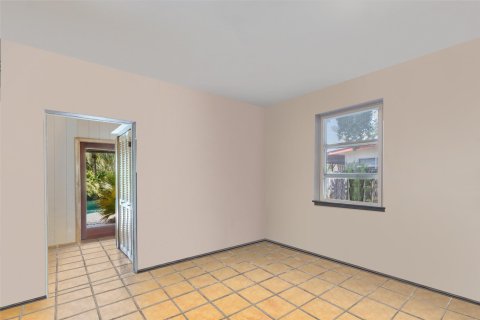 House in Fort Lauderdale, Florida 3 bedrooms, 152.73 sq.m. № 1118716 - photo 14