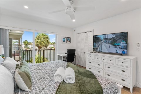 Copropriété à louer à Hollywood, Floride: 1 chambre, 69.68 m2 № 873492 - photo 1