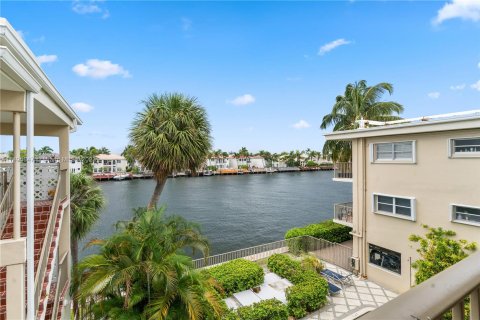 Copropriété à louer à Hollywood, Floride: 1 chambre, 69.68 m2 № 873492 - photo 18