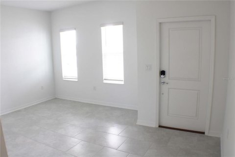 House in Edgewater, Florida 5 bedrooms, 238.85 sq.m. № 1288551 - photo 8