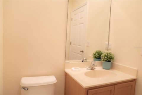 Townhouse in Kissimmee, Florida 2 bedrooms, 107.86 sq.m. № 1288553 - photo 7