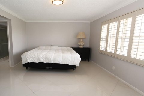 Condo in Sunrise, Florida, 2 bedrooms  № 1159909 - photo 10