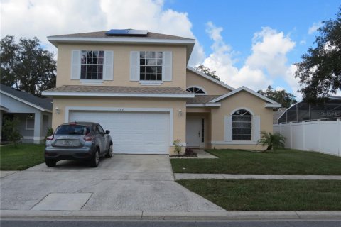 House in Davenport, Florida 5 bedrooms, 206.61 sq.m. № 1372240 - photo 1