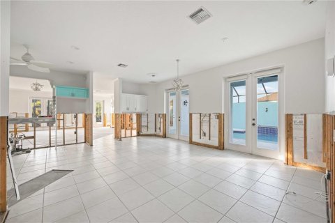 Villa ou maison à vendre à Sarasota, Floride: 3 chambres, 191.01 m2 № 1354813 - photo 12