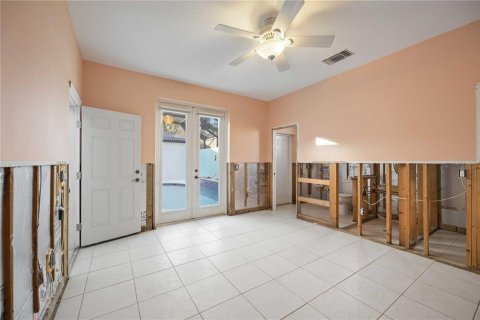 House in Sarasota, Florida 3 bedrooms, 191.01 sq.m. № 1354813 - photo 29