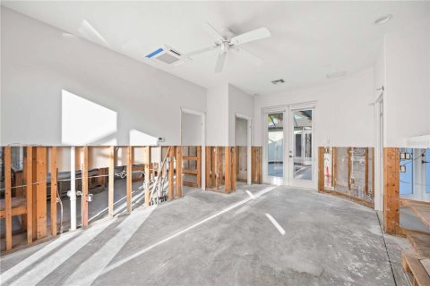 Villa ou maison à vendre à Sarasota, Floride: 3 chambres, 191.01 m2 № 1354813 - photo 23