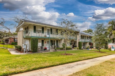 Copropriété à vendre à Mount Dora, Floride: 1 chambre, 56.48 m2 № 1375071 - photo 3