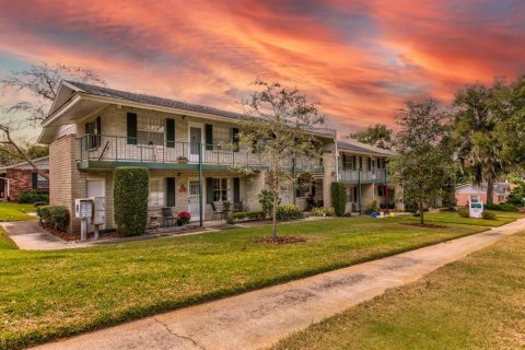 Condo in Mount Dora, Florida, 1 bedroom  № 1375071 - photo 4