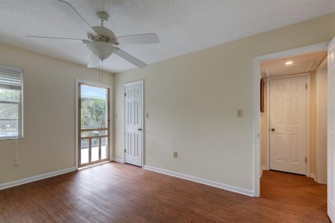 Copropriété à vendre à Mount Dora, Floride: 1 chambre, 56.48 m2 № 1375071 - photo 14