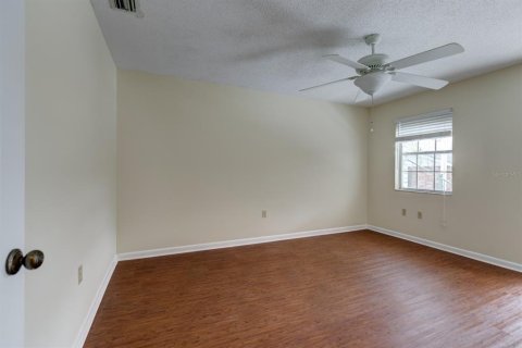 Copropriété à vendre à Mount Dora, Floride: 1 chambre, 56.48 m2 № 1375071 - photo 13