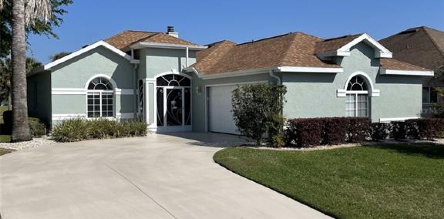 Villa ou maison à Ocala, Floride 3 chambres, 140.65 m2 № 1090242
