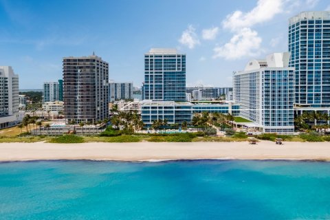 Copropriété à vendre à Miami Beach, Floride: 2 chambres, 96.15 m2 № 1315756 - photo 30