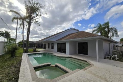 Villa ou maison à vendre à Lauderhill, Floride: 4 chambres, 227.15 m2 № 1128649 - photo 27