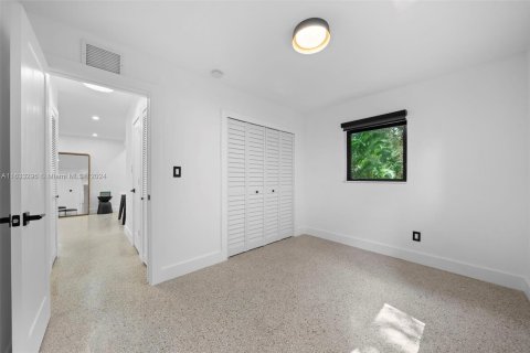 House in Fort Lauderdale, Florida 3 bedrooms, 112.23 sq.m. № 1293760 - photo 15