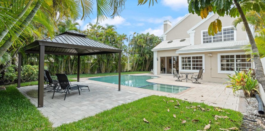 Casa en West Palm Beach, Florida 3 dormitorios, 214.05 m2 № 1179527