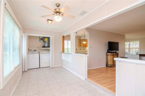 Villa ou maison à vendre à New Port Richey, Floride: 2 chambres, 123.19 m2 № 1318222 - photo 23