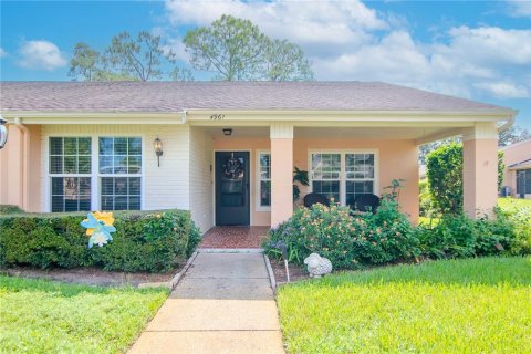 Villa ou maison à vendre à New Port Richey, Floride: 2 chambres, 123.19 m2 № 1318222 - photo 1