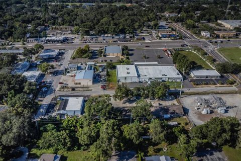 Propiedad comercial en venta en Brandon, Florida, 779.26 m2 № 739085 - foto 13