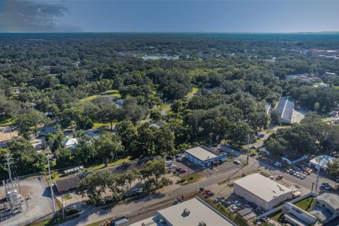 Immobilier commercial à vendre à Brandon, Floride: 779.26 m2 № 739085 - photo 11