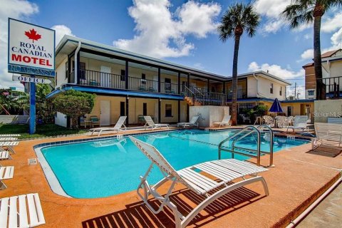 Hôtel, hôtellerie à vendre à Clearwater, Floride: 405.05 m2 № 739128 - photo 3