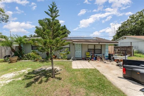 Villa ou maison à vendre à Auburndale, Floride: 3 chambres, 84.73 m2 № 1347055 - photo 1