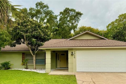 Villa ou maison à vendre à Edgewater, Floride: 3 chambres, 164.99 m2 № 1347268 - photo 1