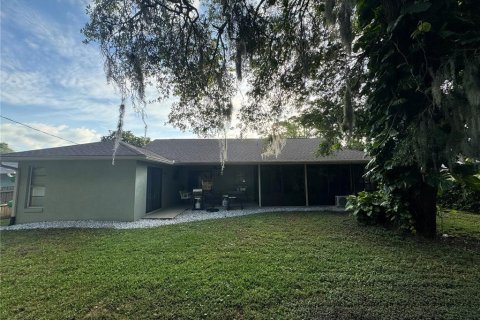 House in Edgewater, Florida 3 bedrooms, 164.99 sq.m. № 1347268 - photo 16