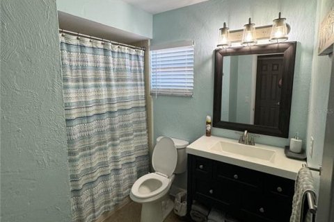 House in Edgewater, Florida 3 bedrooms, 164.99 sq.m. № 1347268 - photo 13