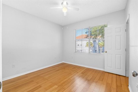 Copropriété à louer à Tampa, Floride: 2 chambres, 87.24 m2 № 1349071 - photo 9