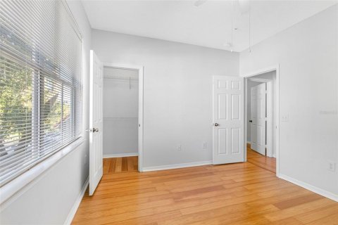 Copropriété à louer à Tampa, Floride: 2 chambres, 87.24 m2 № 1349071 - photo 10