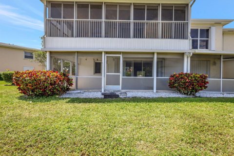 Condominio en venta en Delray Beach, Florida, 2 dormitorios, 114.08 m2 № 1133003 - foto 10