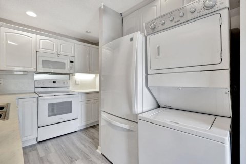 Condominio en venta en Delray Beach, Florida, 2 dormitorios, 114.08 m2 № 1133003 - foto 30