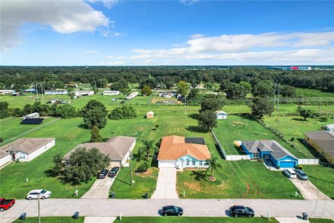 Villa ou maison à vendre à Winter Haven, Floride: 4 chambres, 193.98 m2 № 1373972 - photo 7