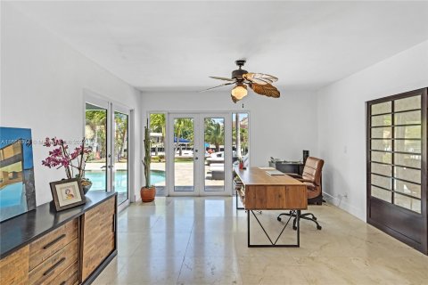 Villa ou maison à vendre à Hallandale Beach, Floride: 3 chambres № 1147513 - photo 18