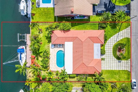 Villa ou maison à vendre à Hallandale Beach, Floride: 3 chambres № 1147513 - photo 3