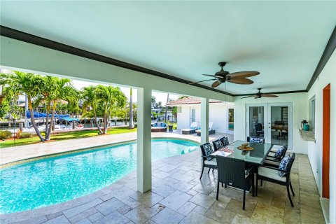 Villa ou maison à vendre à Hallandale Beach, Floride: 3 chambres № 1147513 - photo 13