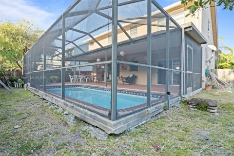 Villa ou maison à vendre à Sunrise, Floride: 4 chambres, 174.28 m2 № 1132332 - photo 29