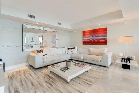 Condo in Aventura, Florida, 4 bedrooms  № 998165 - photo 27