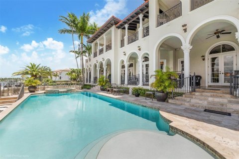 Casa en venta en Coral Gables, Florida, 6 dormitorios, 612.23 m2 № 453348 - foto 4