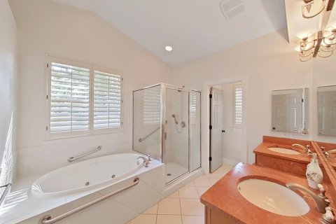 Townhouse in Tampa, Florida 4 bedrooms, 255.67 sq.m. № 1392805 - photo 17