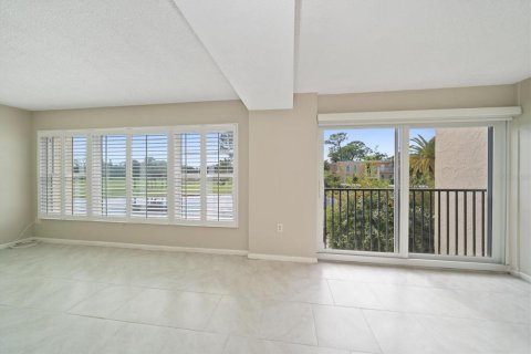 Condominio en venta en Largo, Florida, 2 dormitorios, 133.78 m2 № 1392771 - foto 12