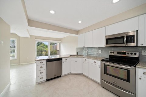 Condominio en venta en Largo, Florida, 2 dormitorios, 133.78 m2 № 1392771 - foto 13