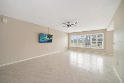 Condominio en venta en Largo, Florida, 2 dormitorios, 133.78 m2 № 1392771 - foto 18